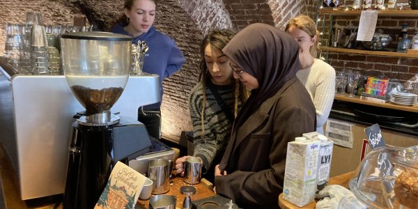 blend_community_café